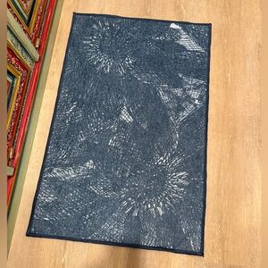 Ruggable, Pad Included Pad - Blue and White Patterned Rug, 2x3